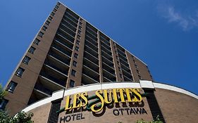 Les Suites Hotel